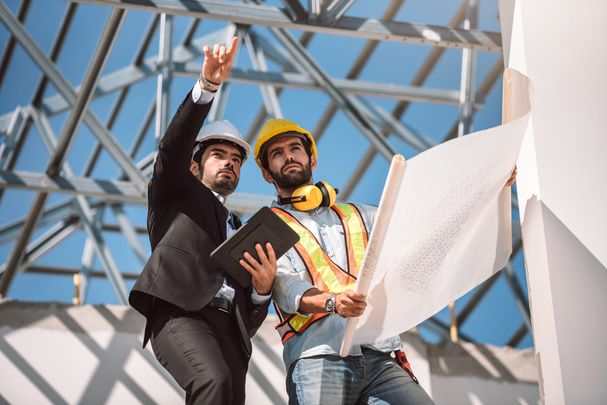 Vilo Personal, Ingenieure bei Planung im Gespräch, Berlin-West